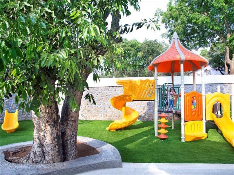 Villa San Lawrenz Lonavala Buitenkant foto
