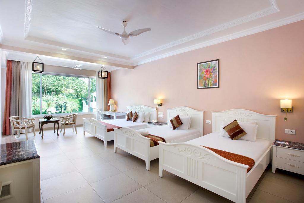 Villa San Lawrenz Lonavala Buitenkant foto