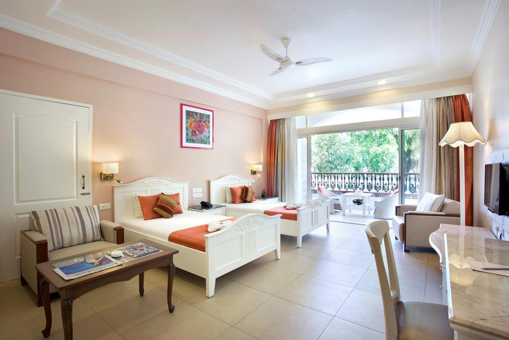 Villa San Lawrenz Lonavala Buitenkant foto