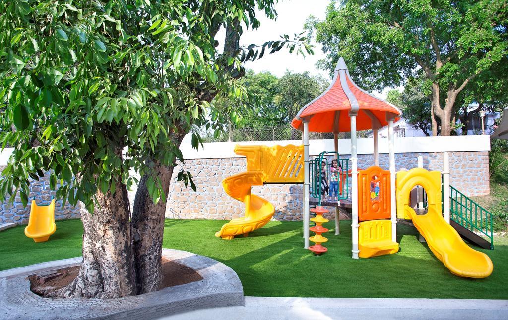 Villa San Lawrenz Lonavala Buitenkant foto