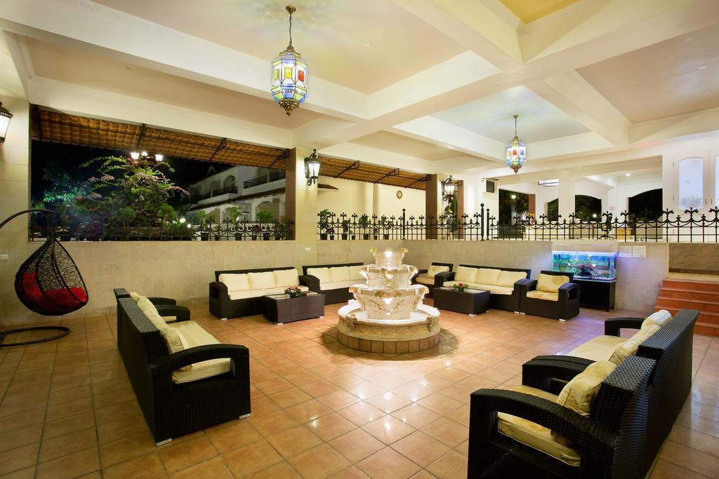 Villa San Lawrenz Lonavala Buitenkant foto
